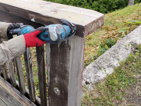 木製手すり途中